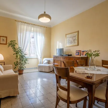 Ampio Con Vinili In Centro Storico Apartamento *